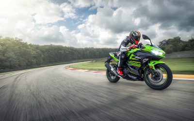 Günstige & gepflegte Vorführer von BMW, Kawasaki und Triumph